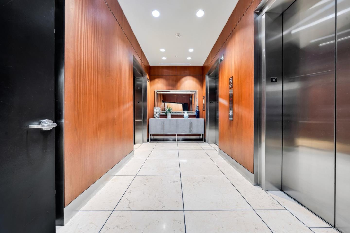 88 E San Fernando ST 1403