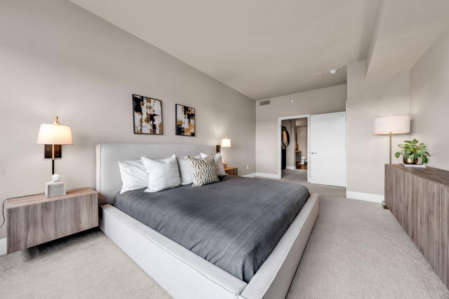 88 E San Fernando ST 1403