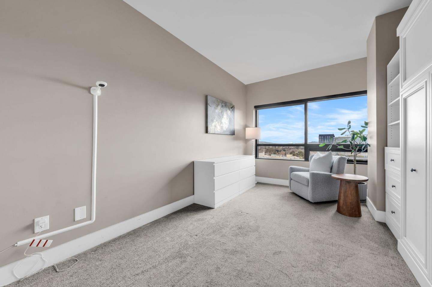 88 E San Fernando ST 1403