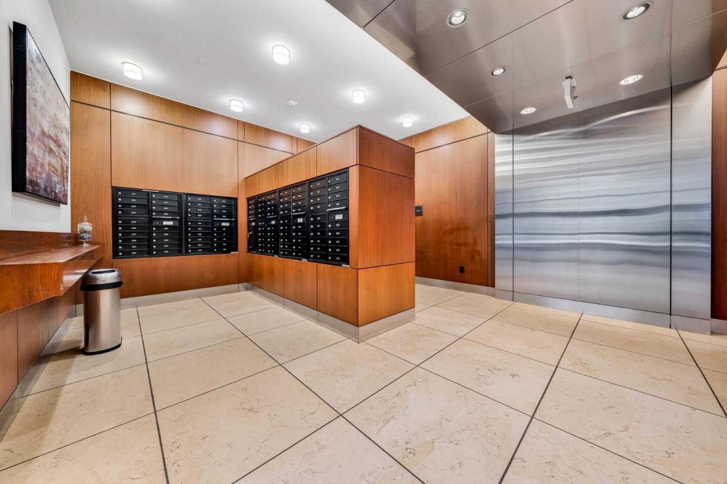 88 E San Fernando ST 1403