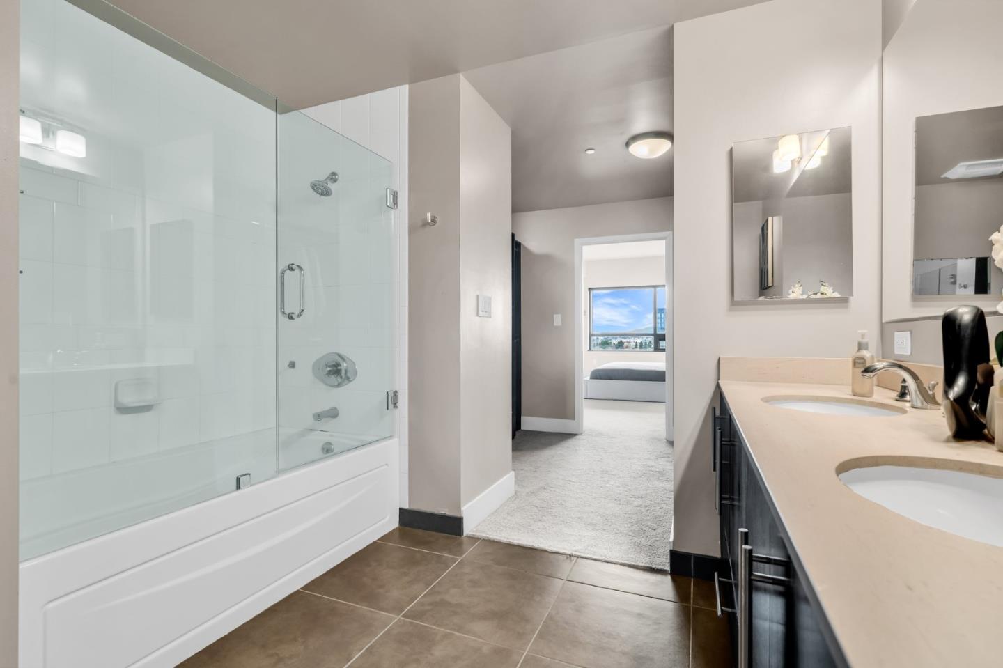 88 E San Fernando ST 1403