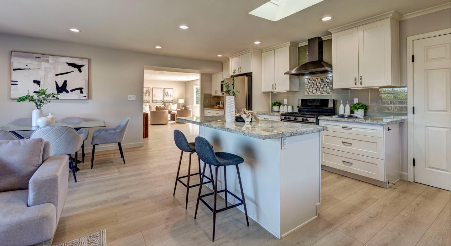 866 Daffodil WAY