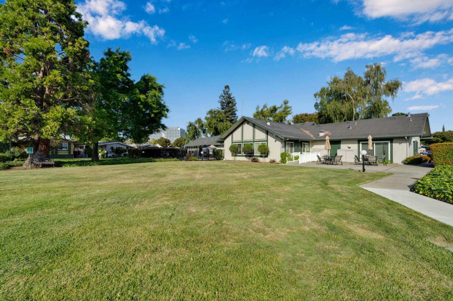 145 Quail Hollow DR 145