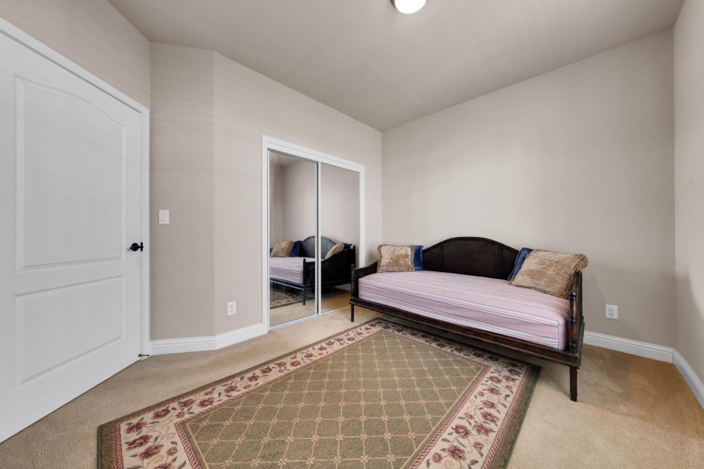 145 Quail Hollow DR 145