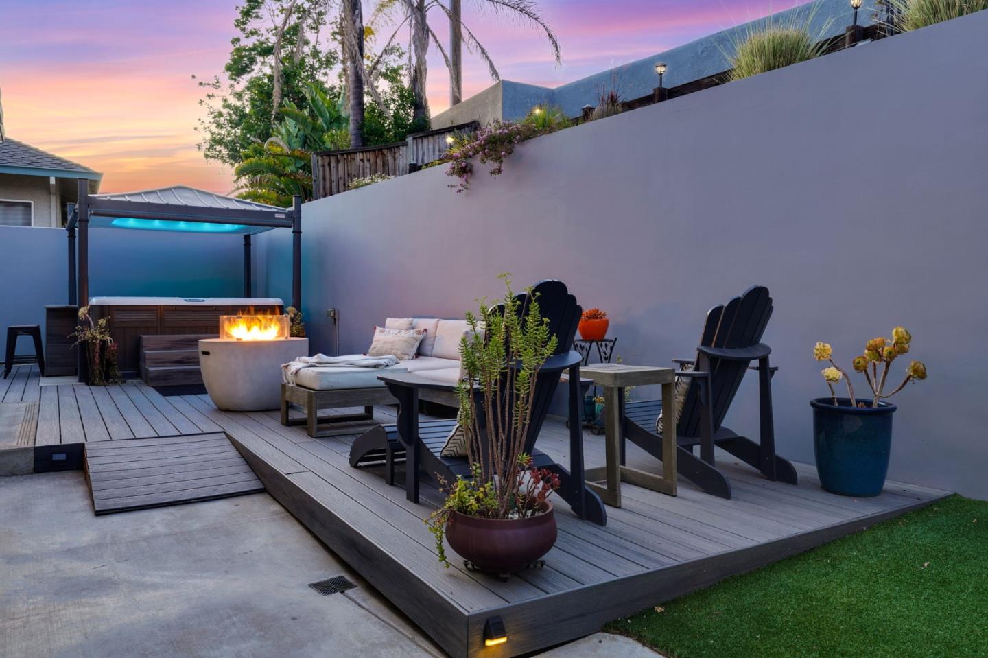 865 Valley Oak Drive