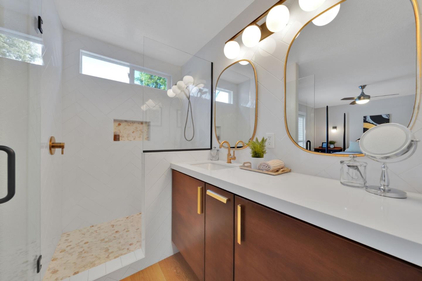 865 Valley Oak Drive