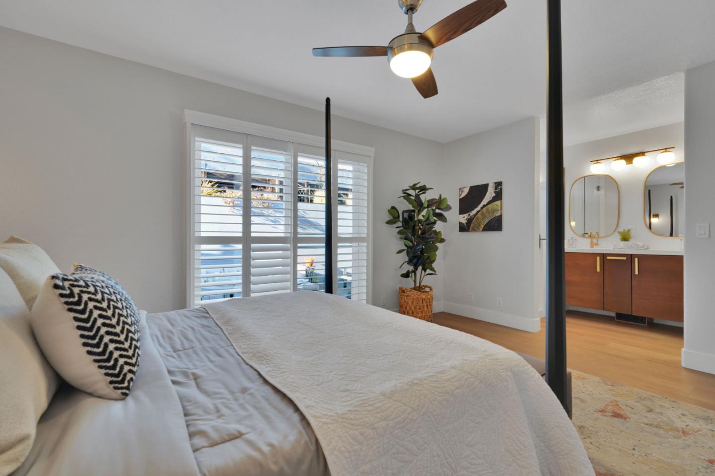 865 Valley Oak Drive