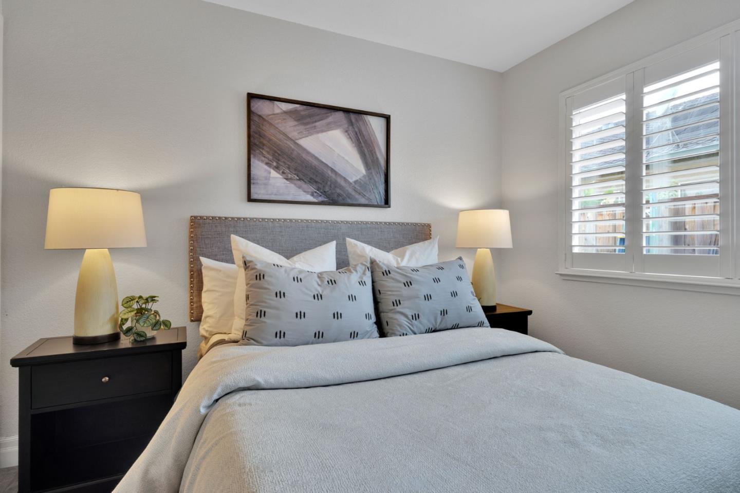 865 Valley Oak Drive
