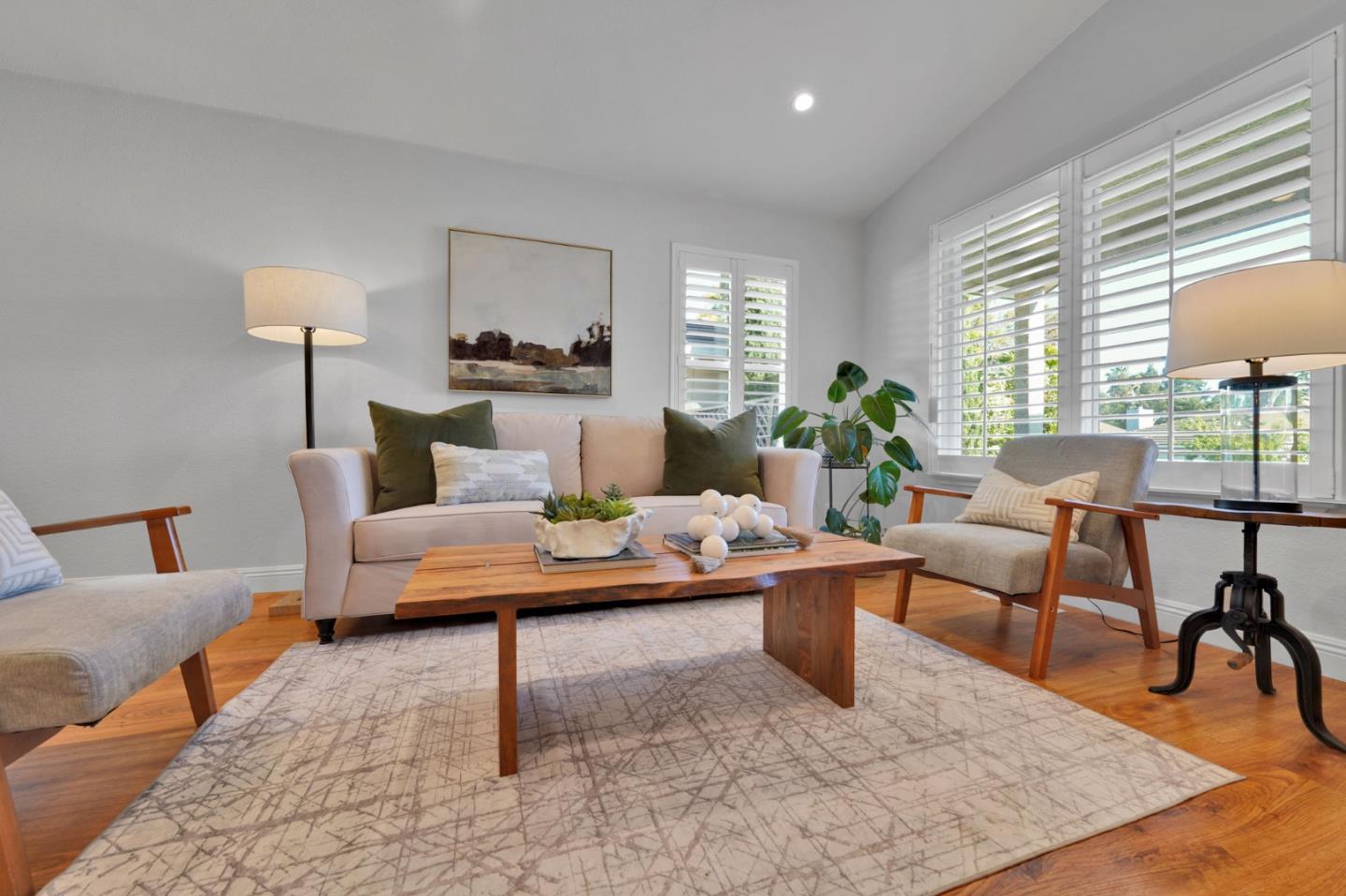 865 Valley Oak Drive