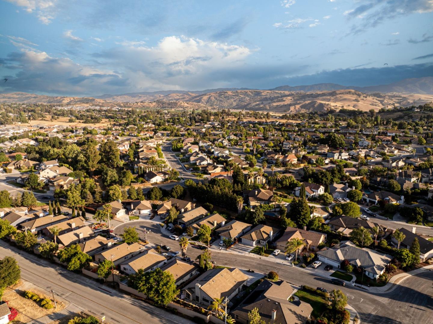 865 Valley Oak Drive