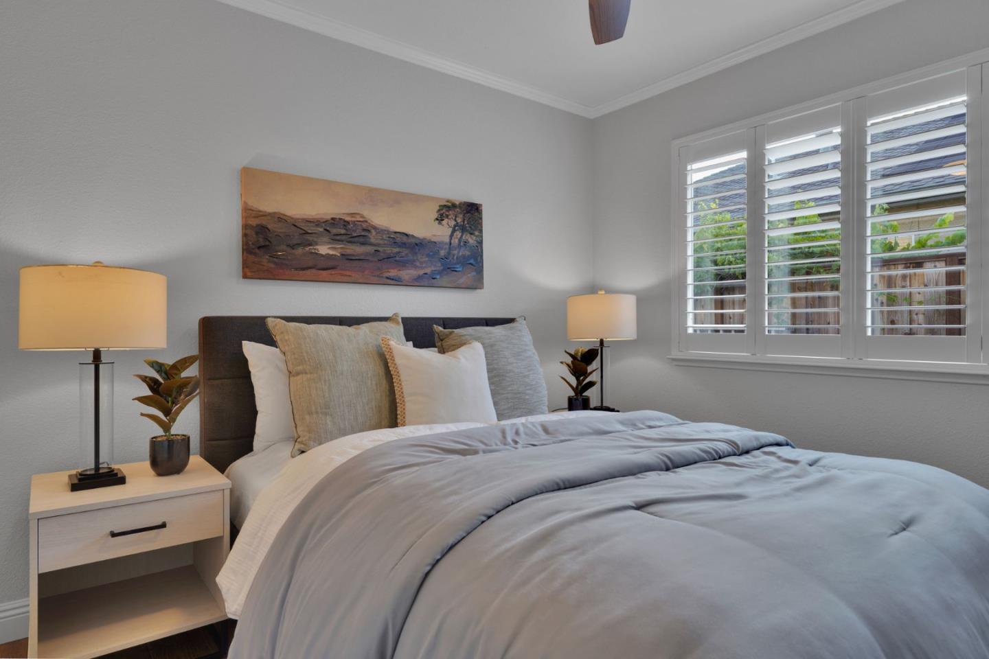 865 Valley Oak Drive