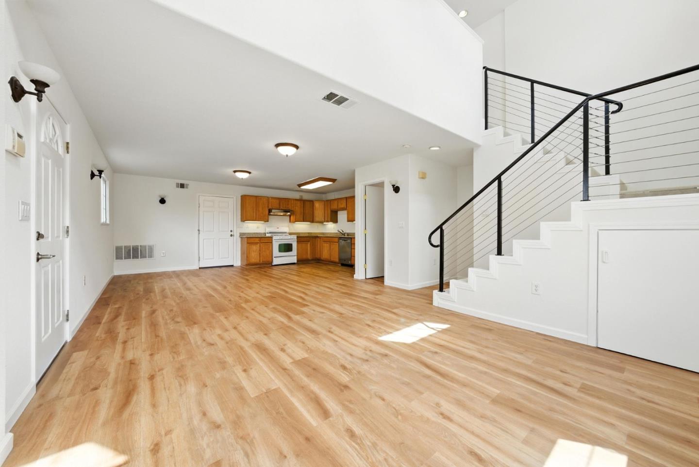 2930 Magnolia Street