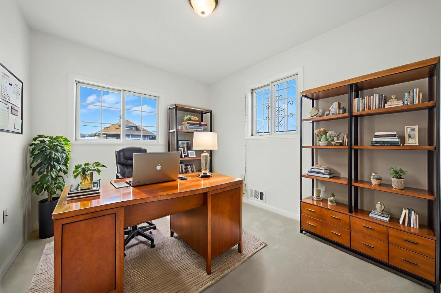 2930 Magnolia Street