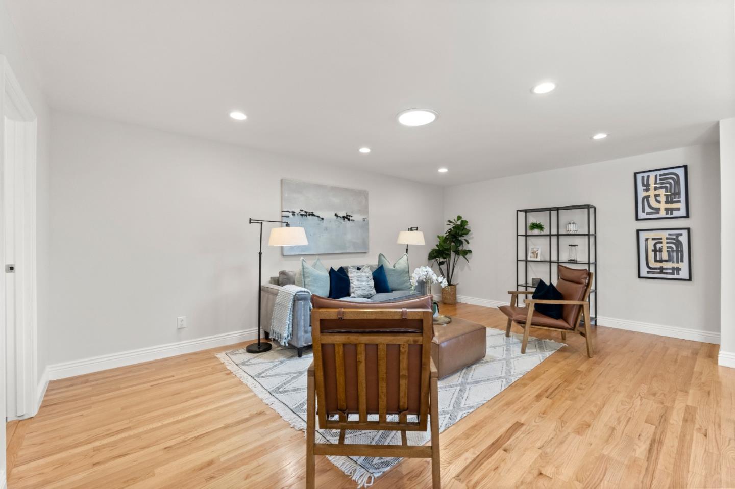 4172 Will Rogers Drive