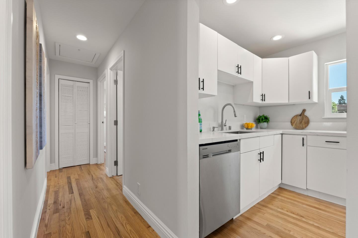 4172 Will Rogers Drive