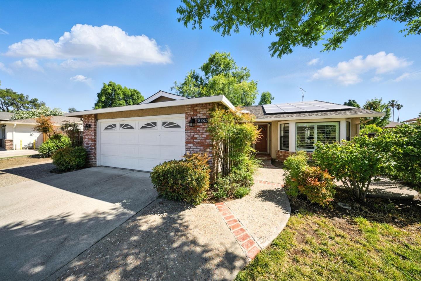 5241 Felicia Avenue