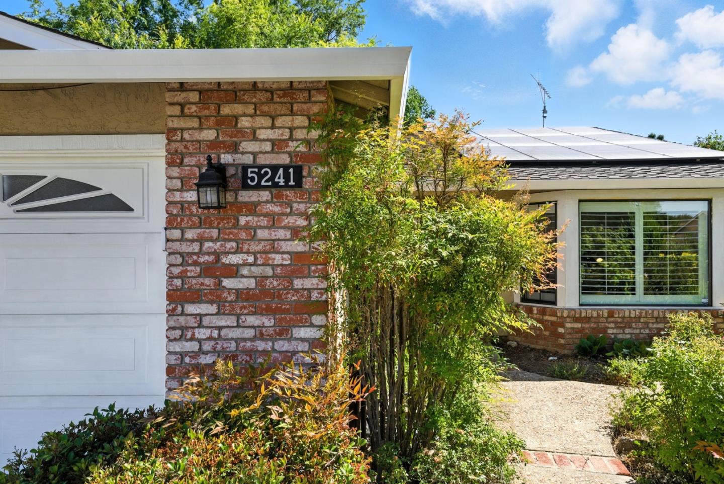 5241 Felicia Avenue