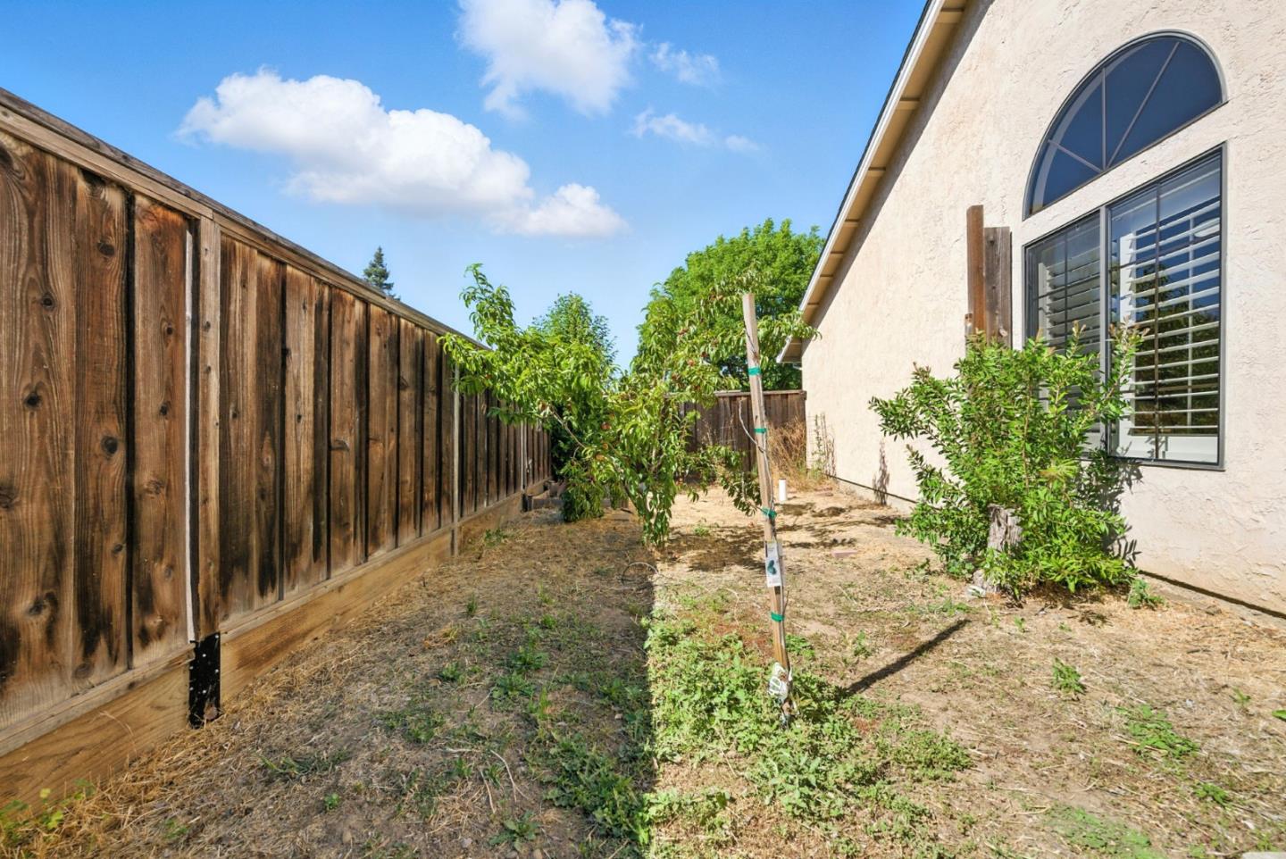 5241 Felicia Avenue