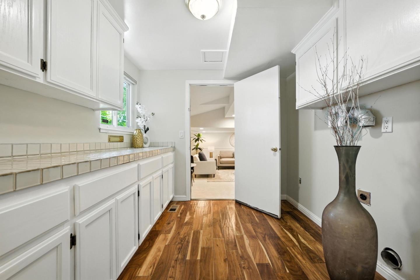 4957 New Compton Court