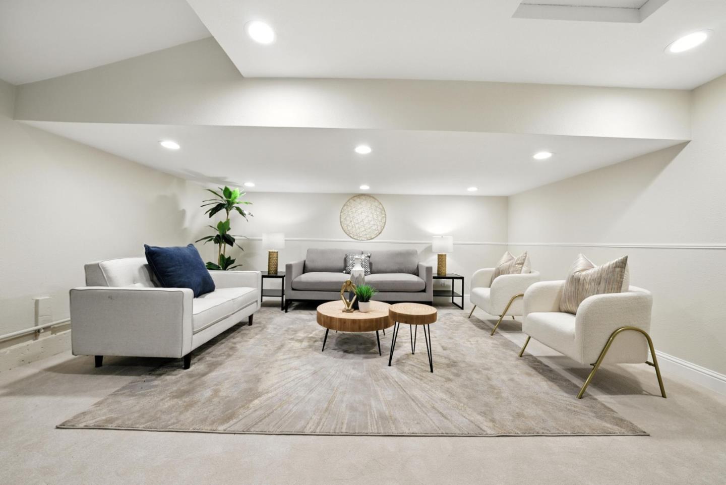 4957 New Compton Court