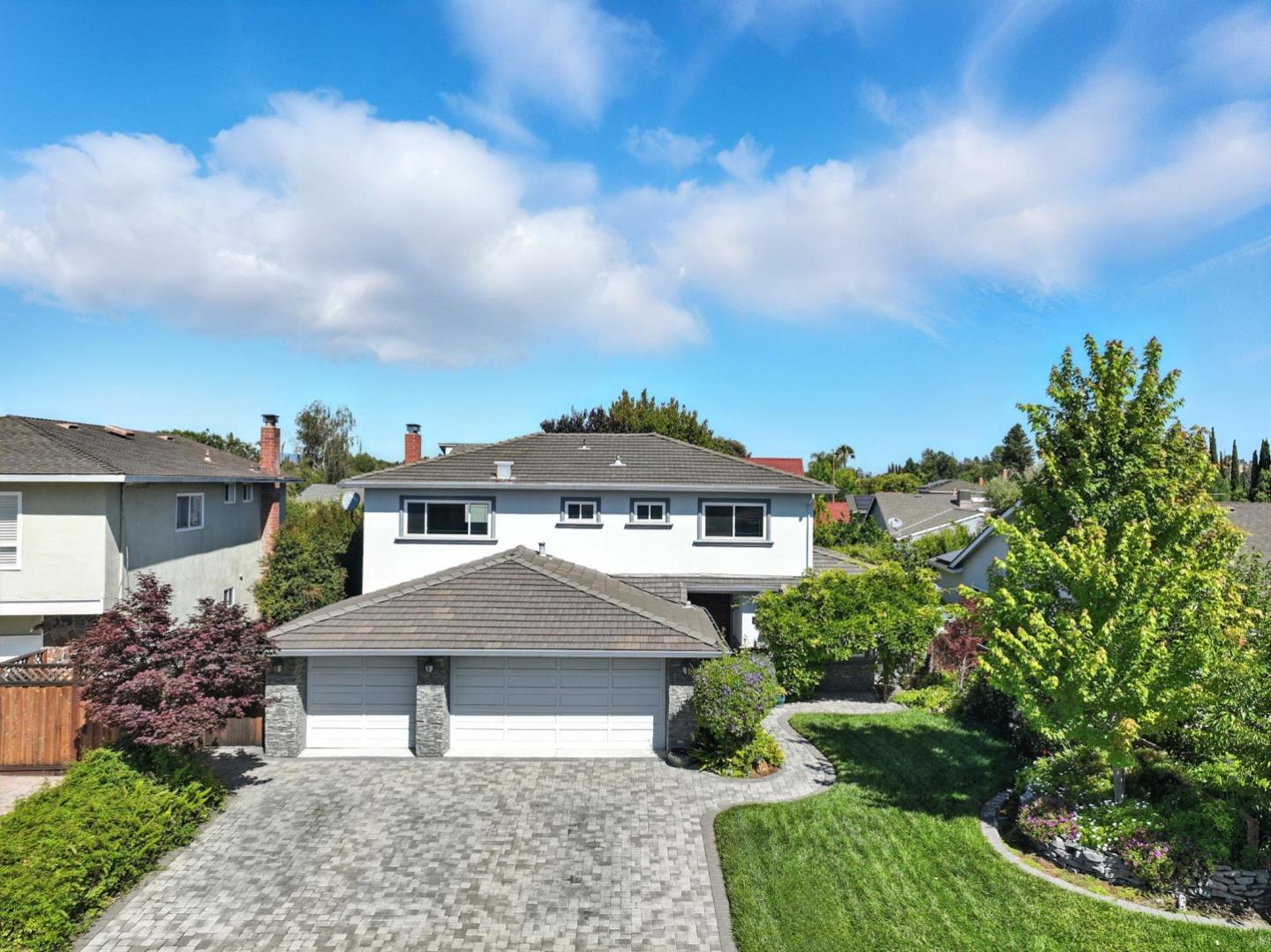 4957 New Compton Court