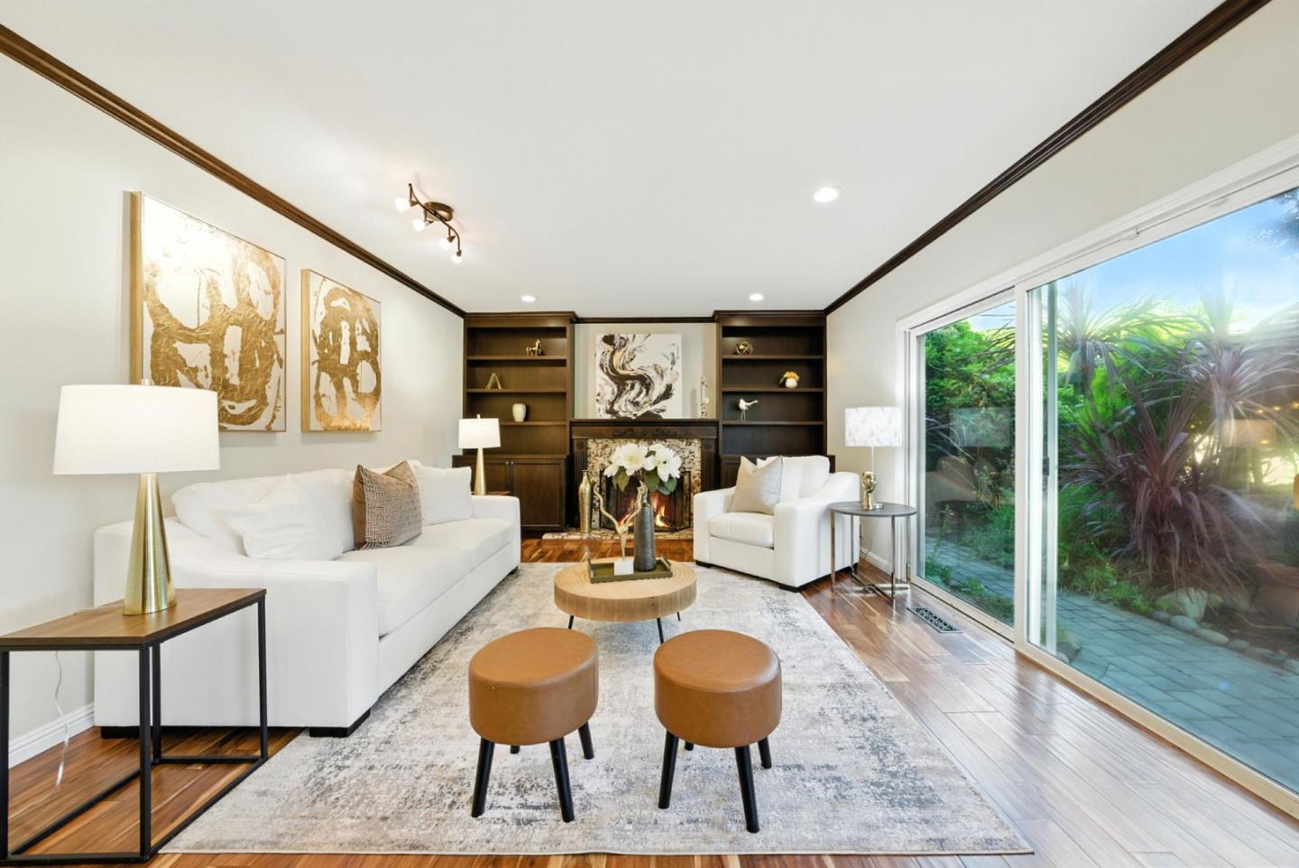 4957 New Compton Court