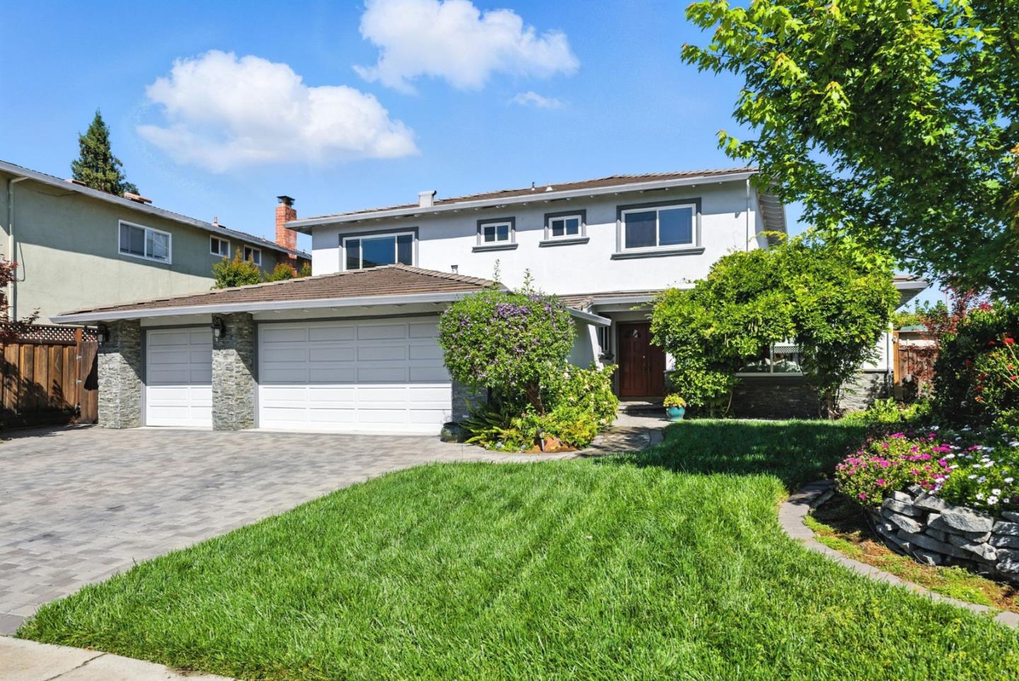 4957 New Compton Court