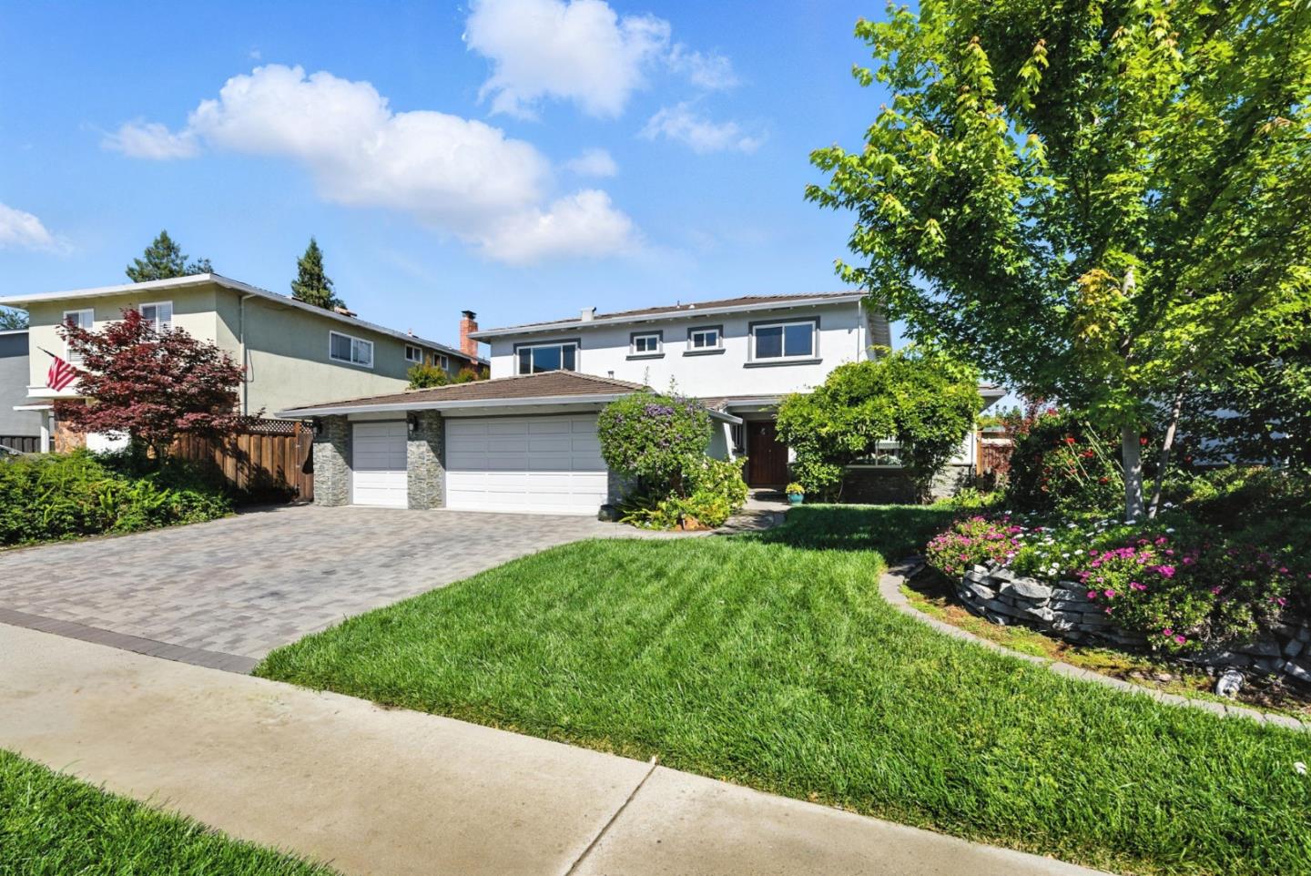 4957 New Compton Court