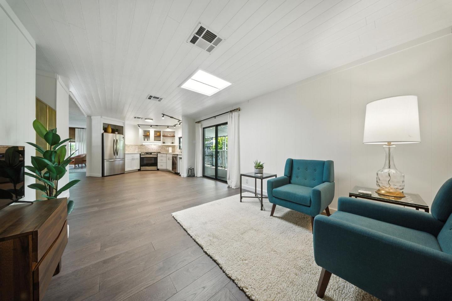26 Quail Hollow Drive Unit: 26