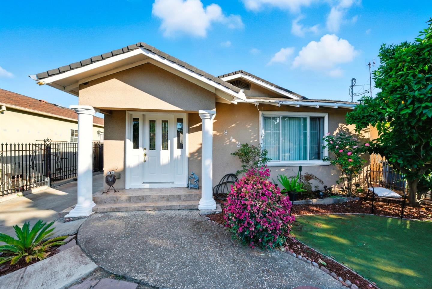 842 East Julian Street