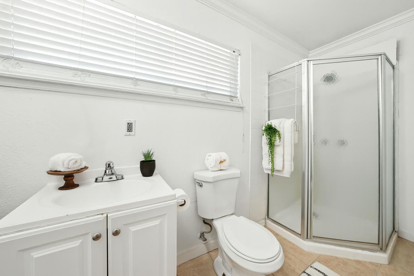 842 East Julian Street