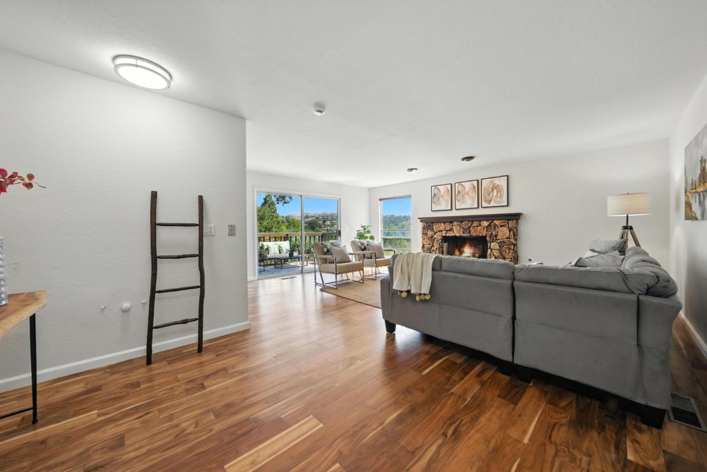 5529 Feather Court