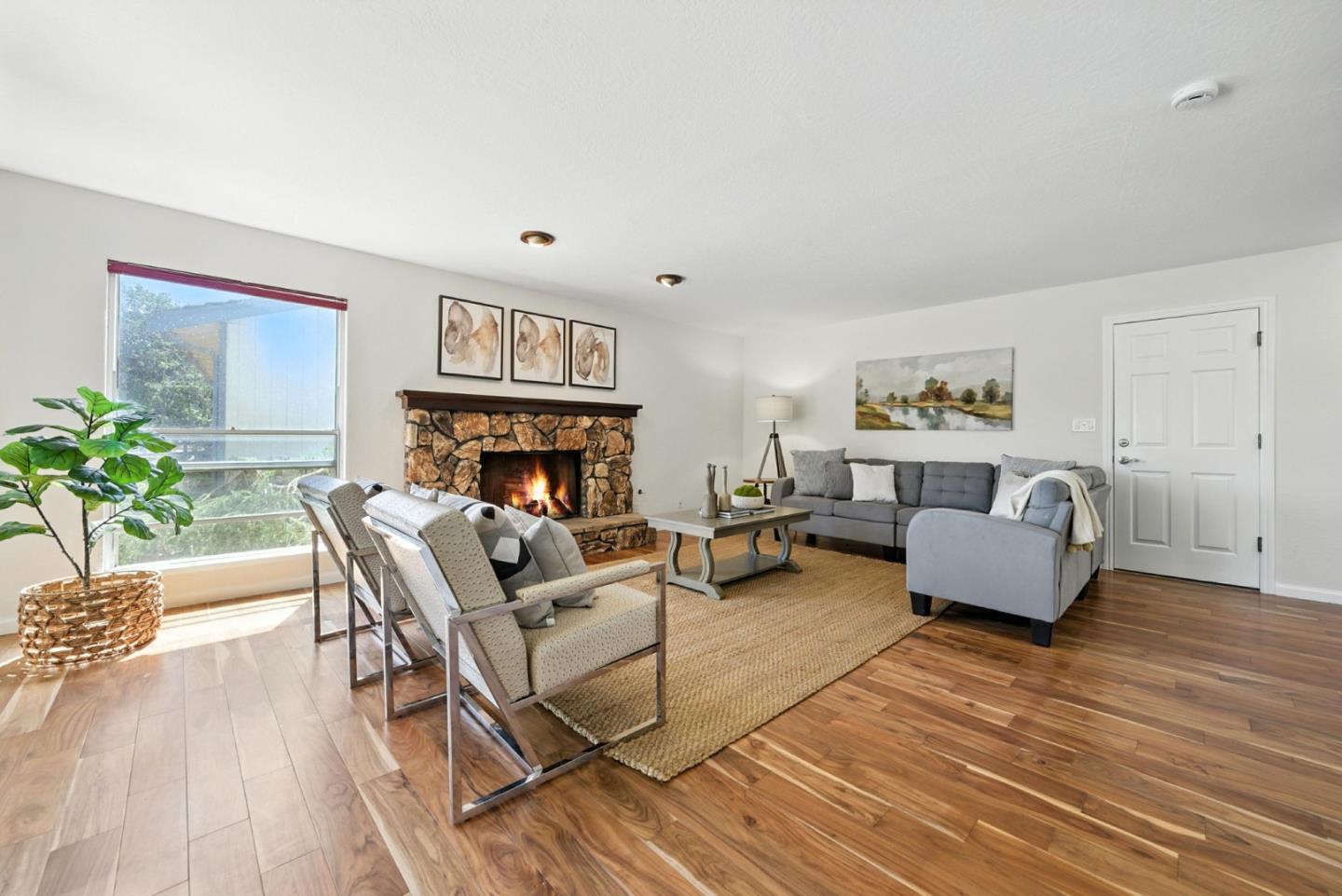 5529 Feather Court