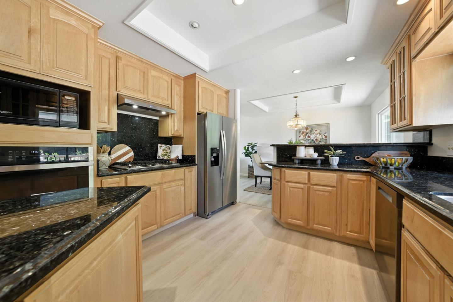 5529 Feather Court