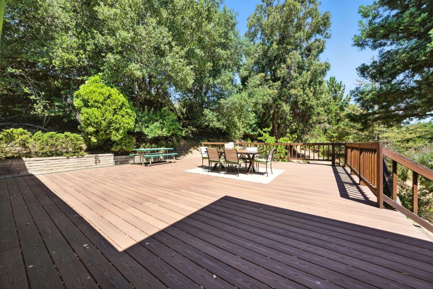 5529 Feather Court