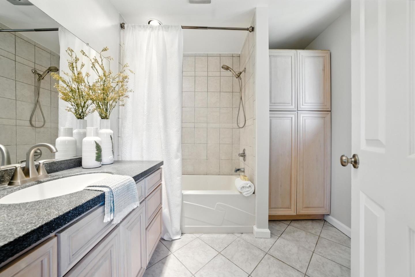 5529 Feather Court