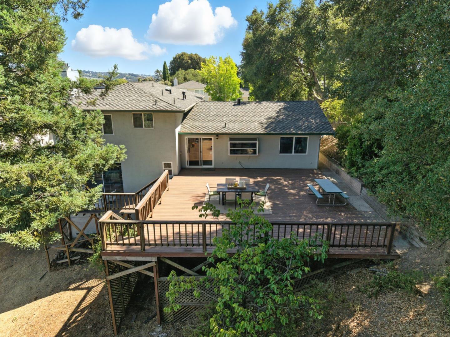 5529 Feather Court