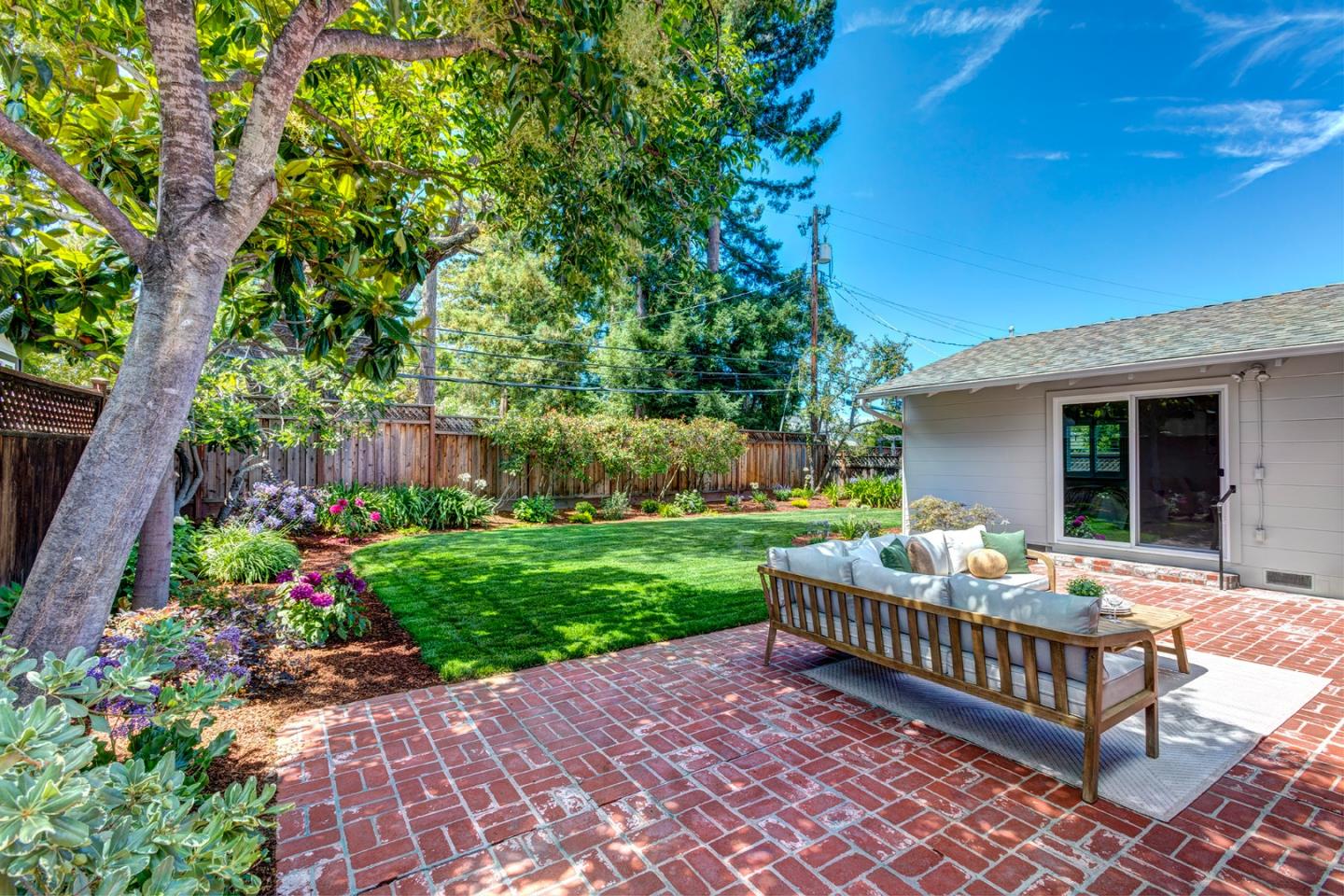 2628 Delaware Avenue