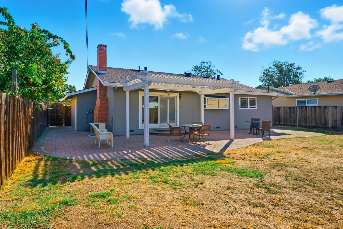 5841 Blossom Avenue