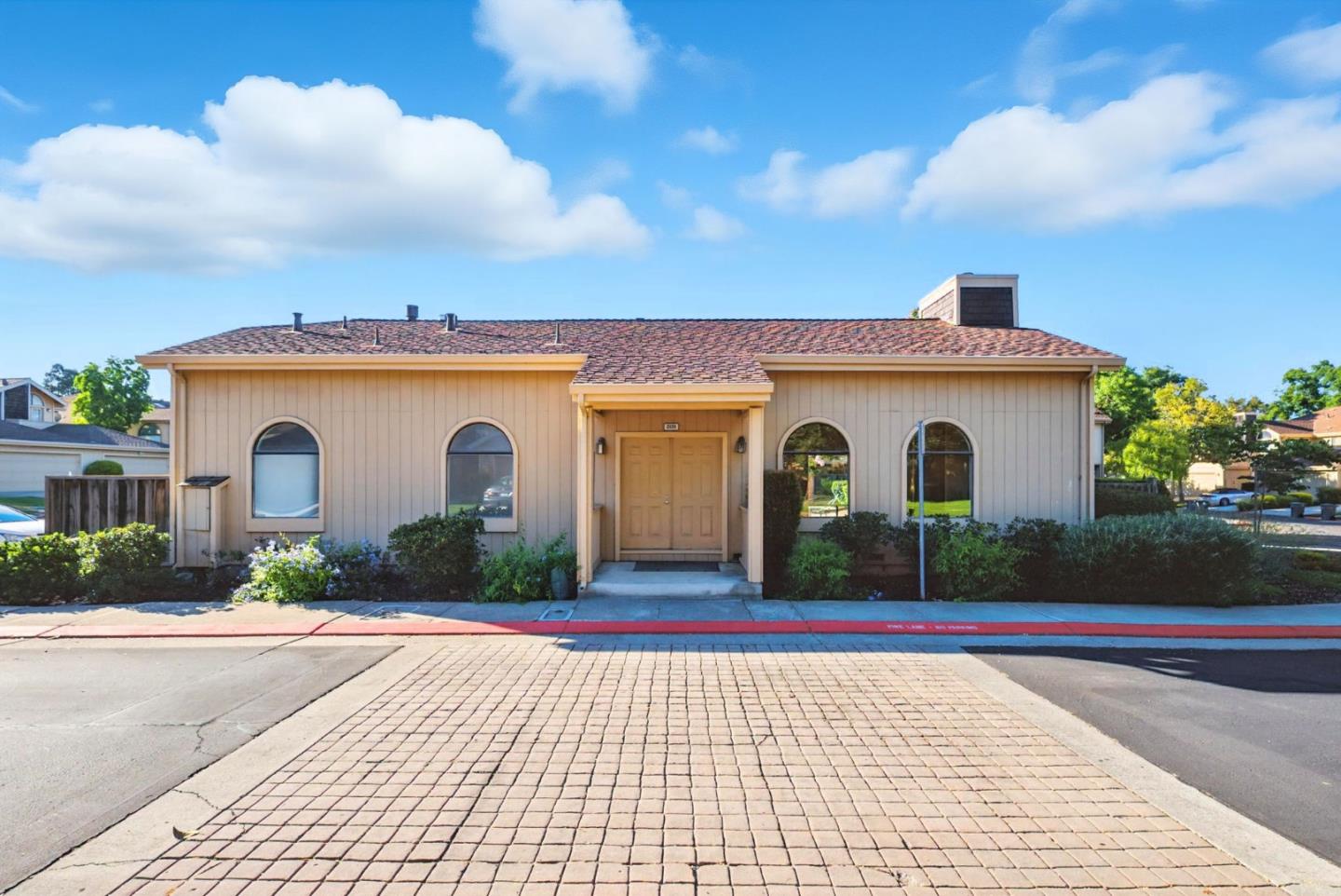16902 Sorrel Way
