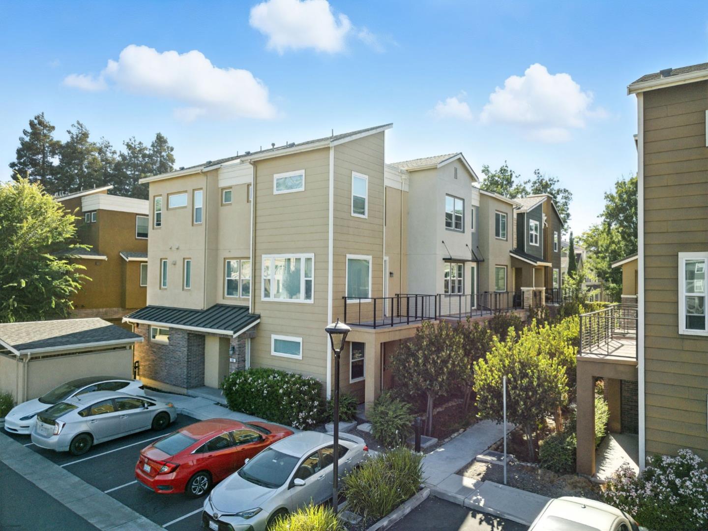 319 Charles Morris Terrace