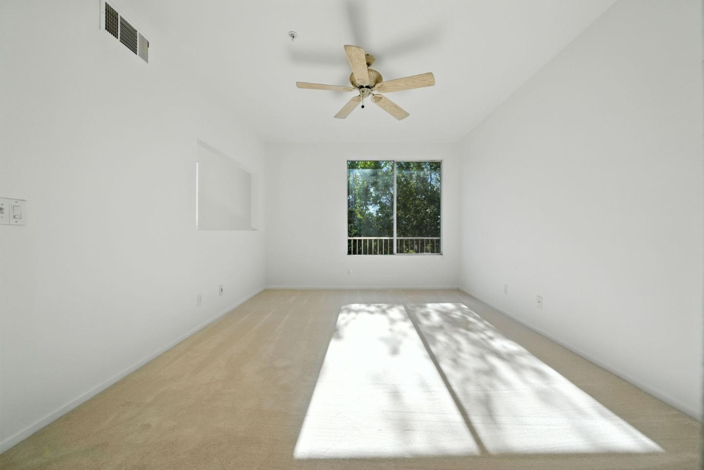 561 Manhattan Place