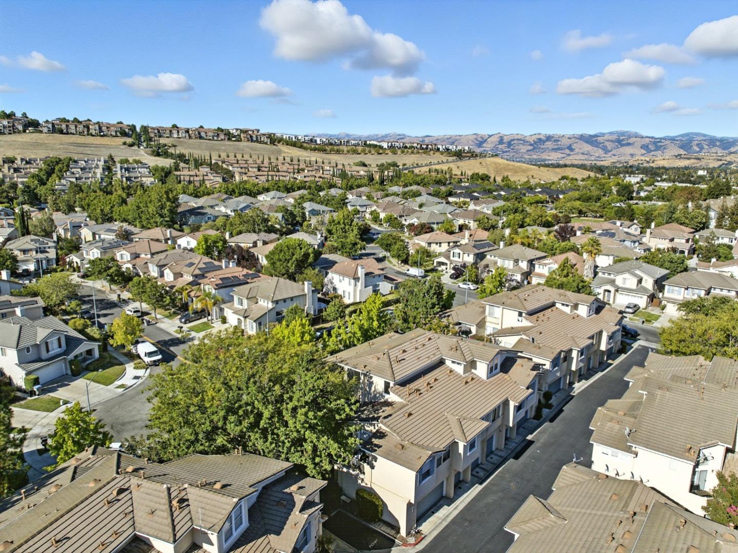 561 Manhattan Place