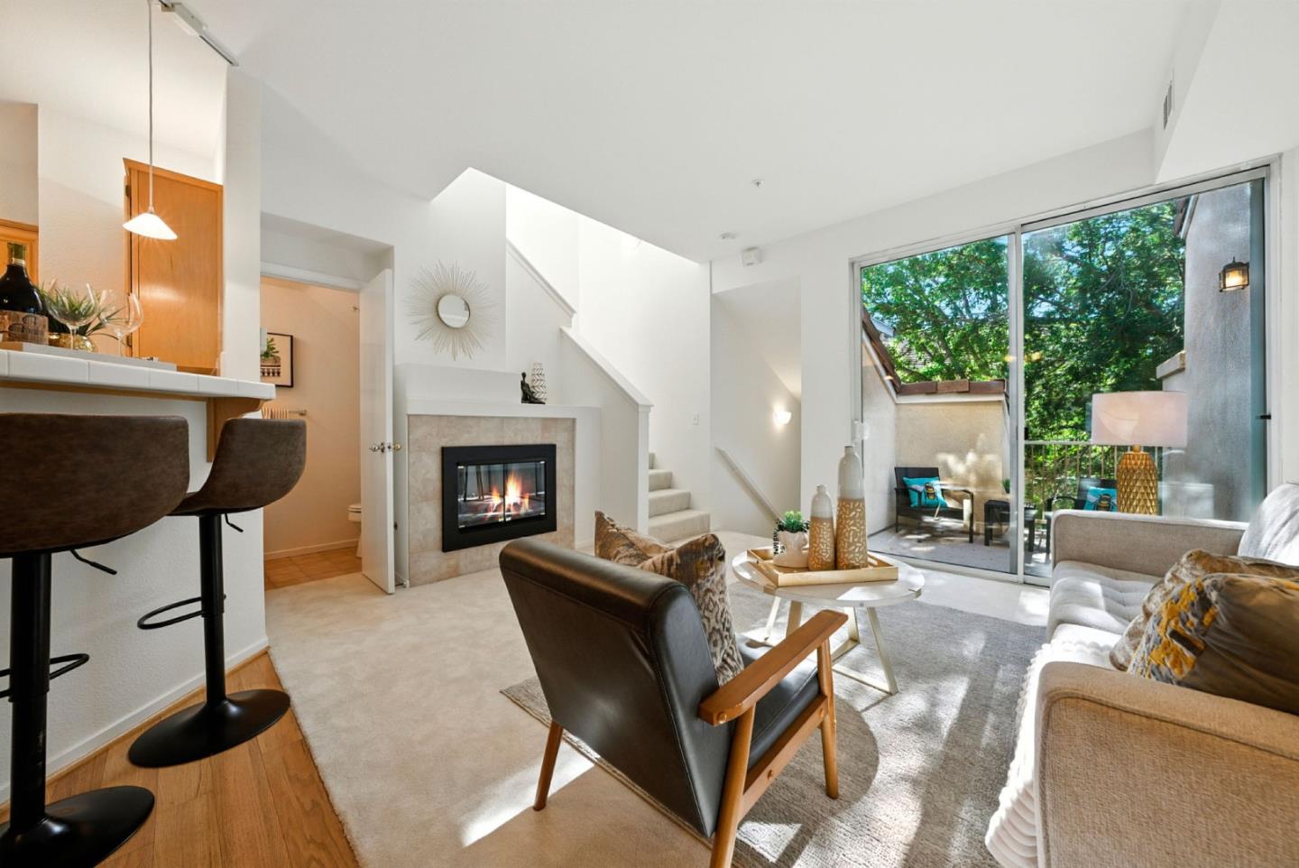 561 Manhattan Place