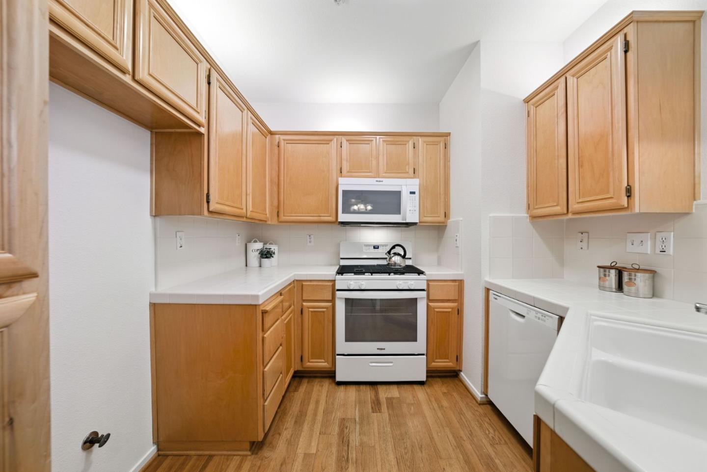 561 Manhattan Place
