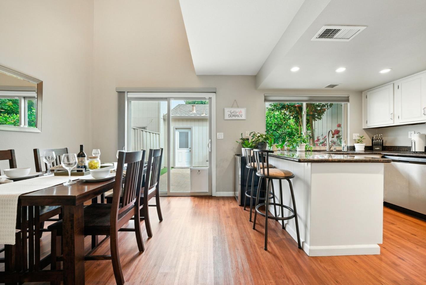 1522 Huddersfield Court