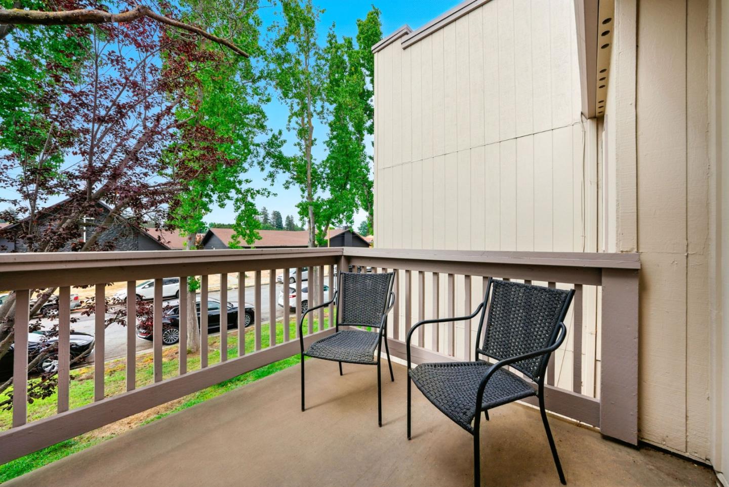 1522 Huddersfield Court