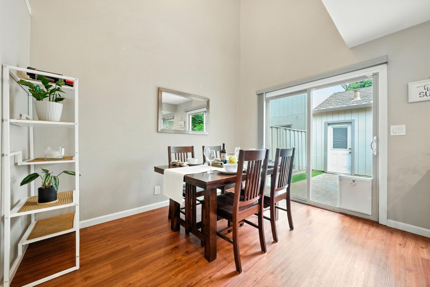 1522 Huddersfield Court