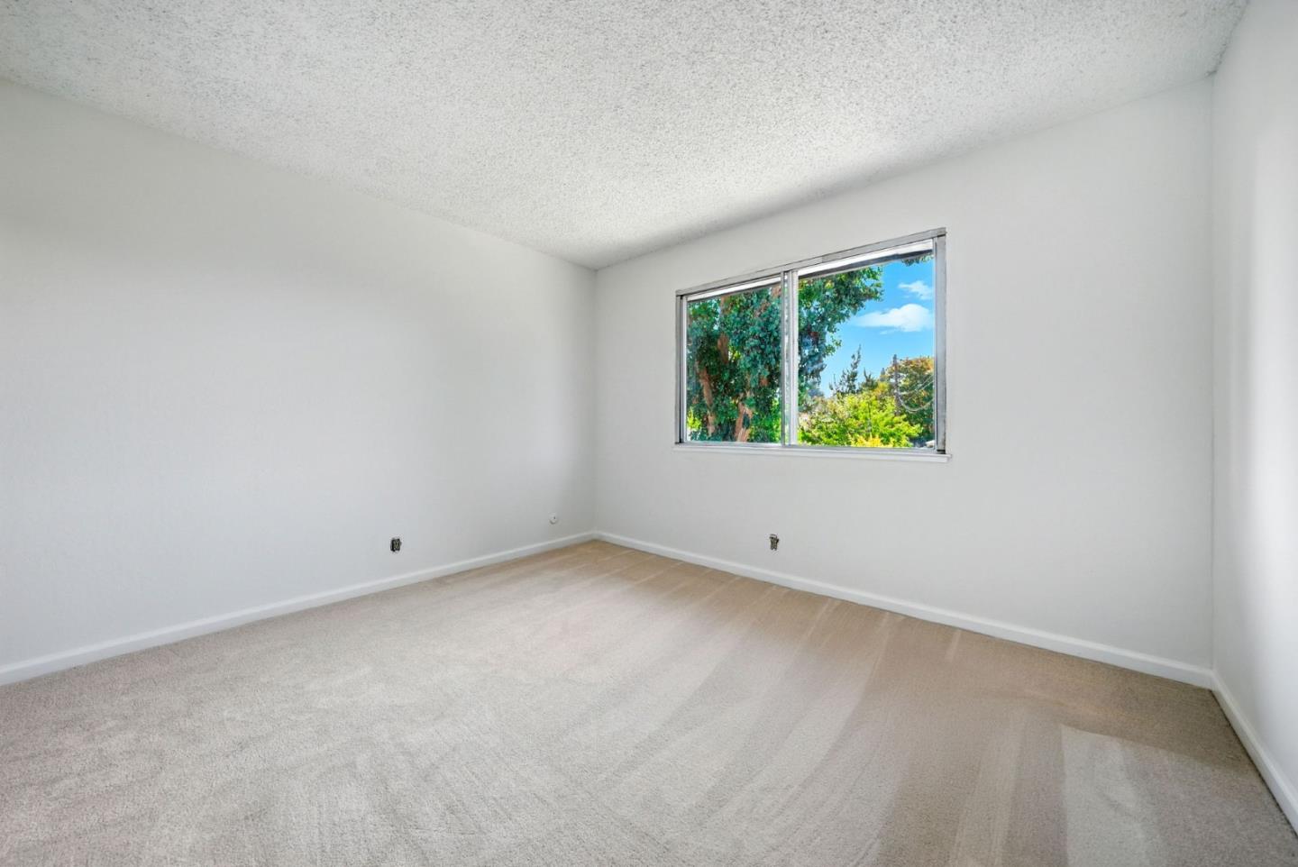 1264 Bouret Drive 4