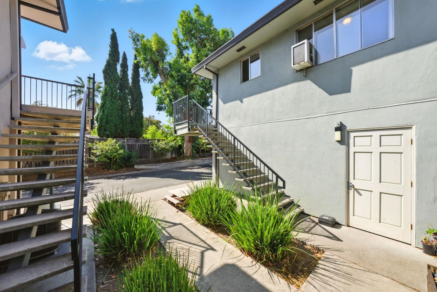 1264 Bouret Drive 4